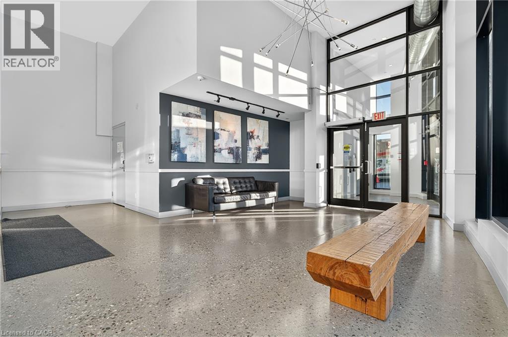 1 Victoria Street S Unit# 1804, Kitchener, Ontario  N2G 0B5 - Photo 2 - 40772579