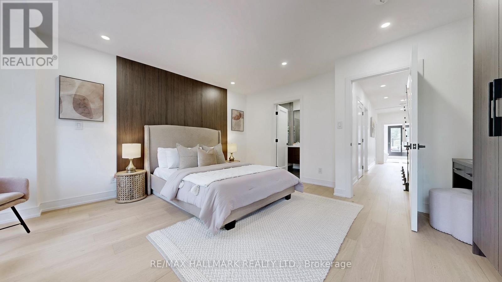 122 Crawford Street, Toronto, Ontario  M6J 2V4 - Photo 16 - C12543702