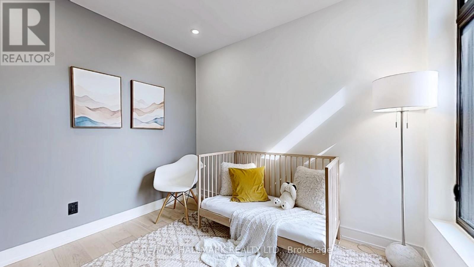 122 Crawford Street, Toronto, Ontario  M6J 2V4 - Photo 20 - C12543702