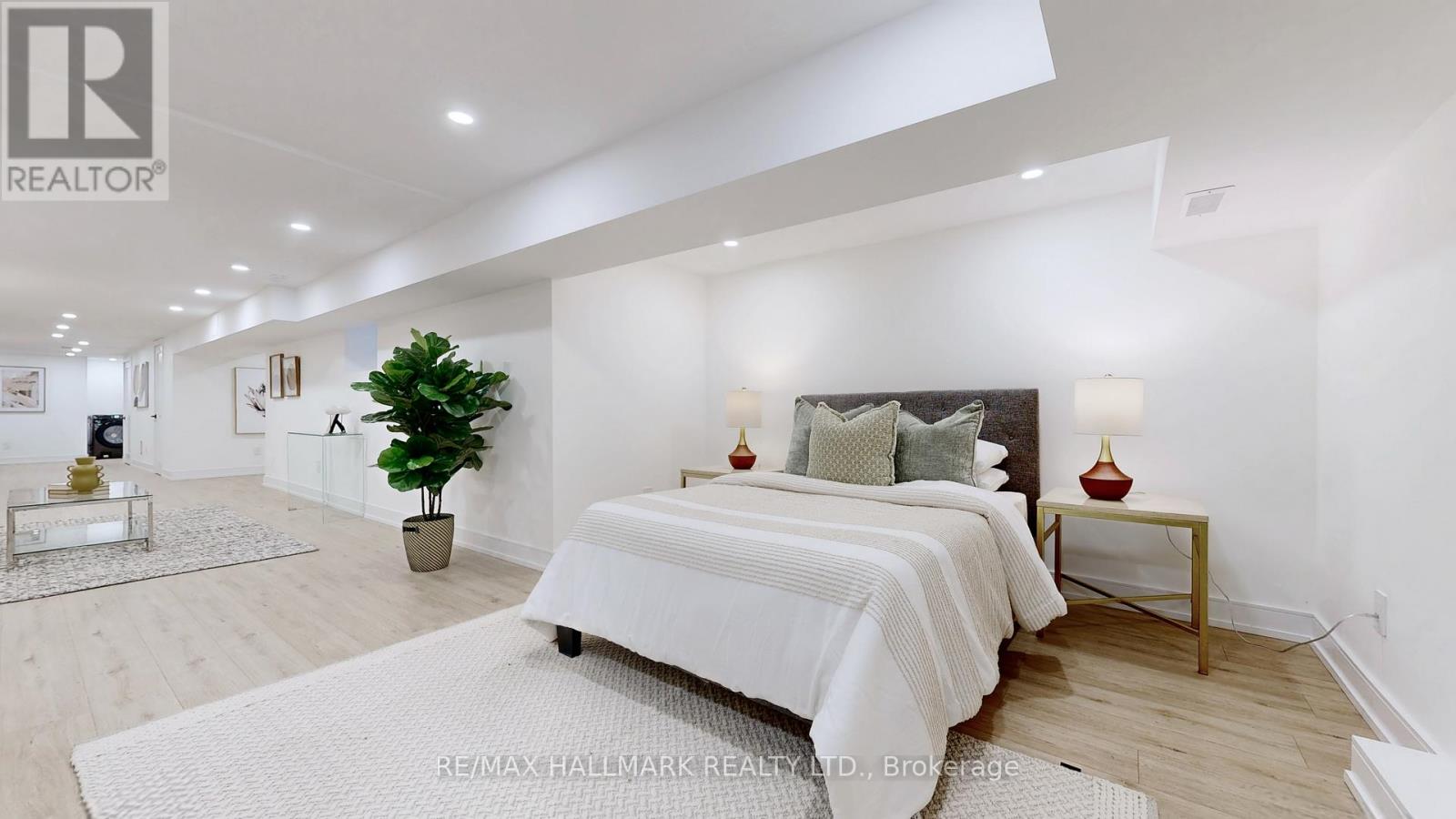 122 Crawford Street, Toronto, Ontario  M6J 2V4 - Photo 34 - C12543702