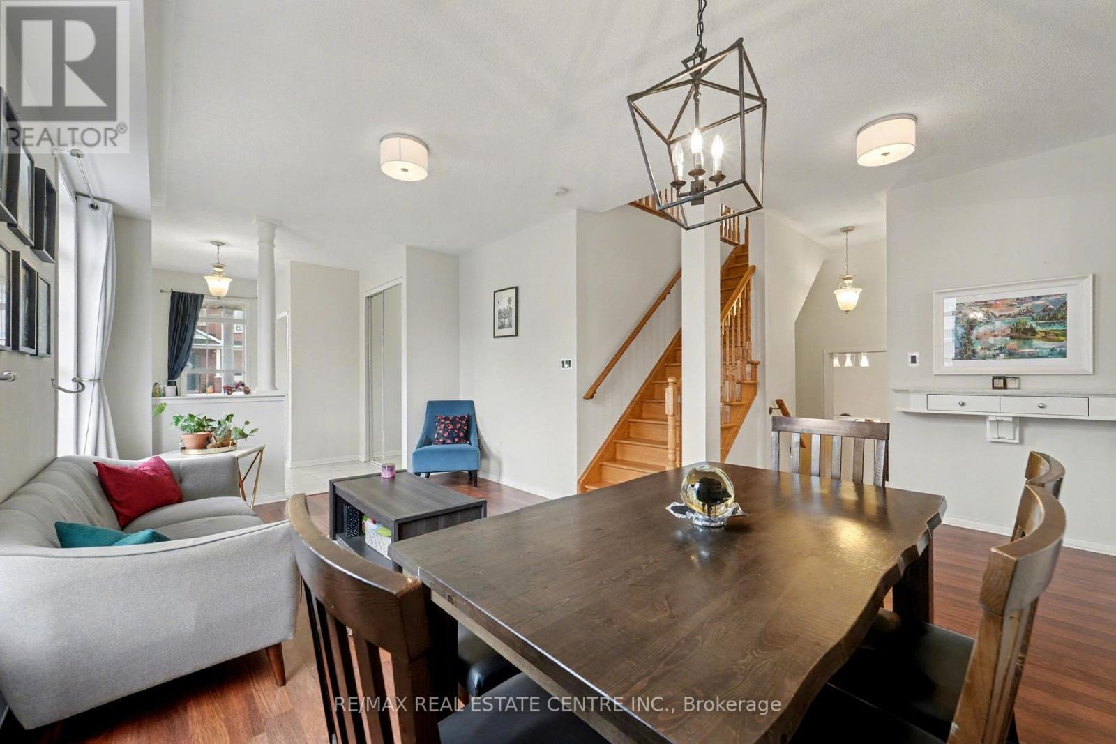 56 Vanguard Drive, Whitby, Ontario  L1M 2N8 - Photo 10 - E12543682