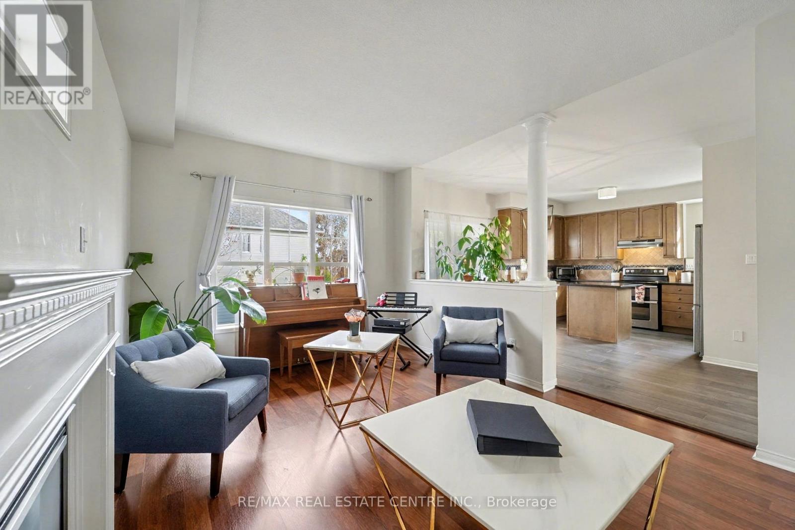 56 Vanguard Drive, Whitby, Ontario  L1M 2N8 - Photo 15 - E12543682