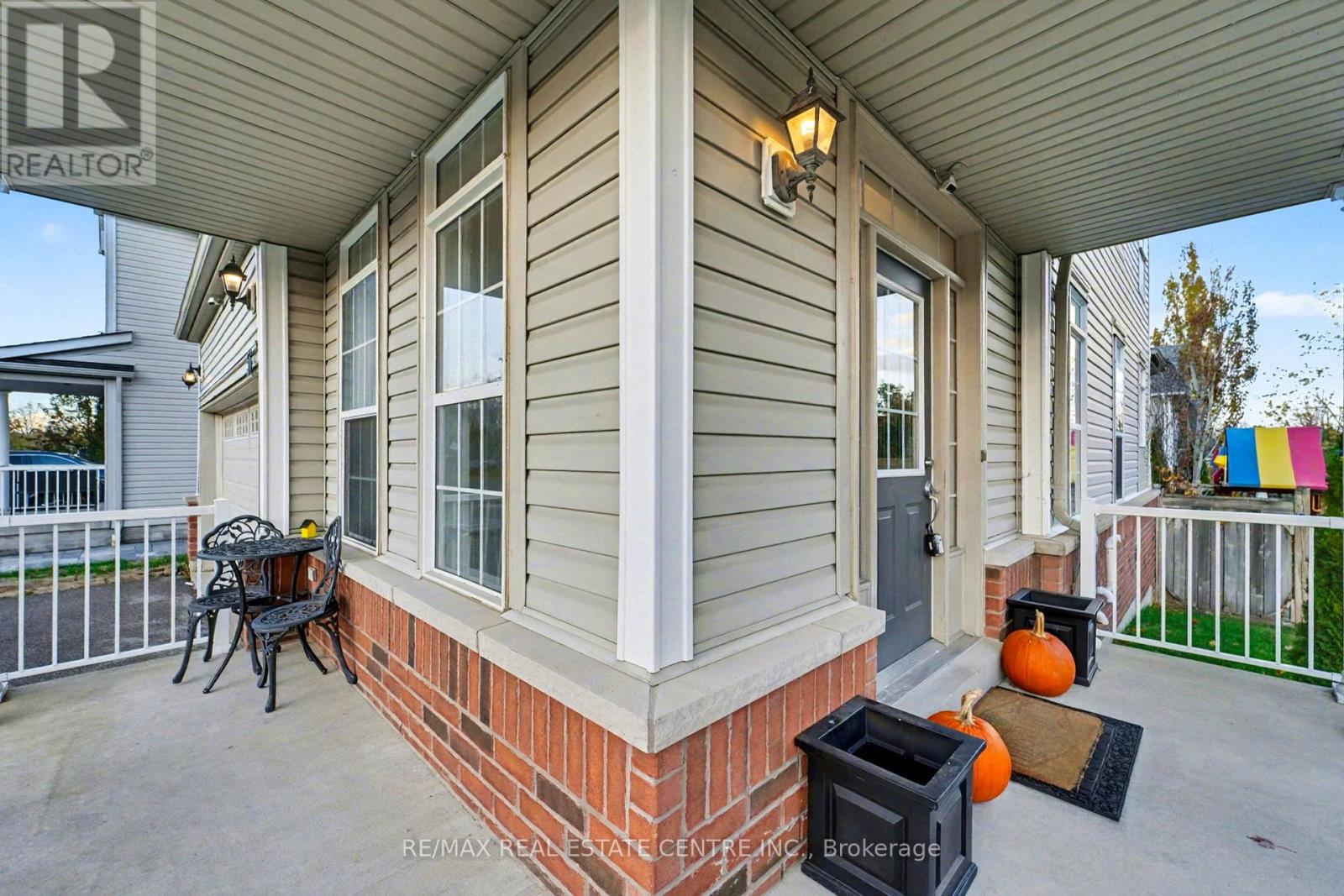 56 Vanguard Drive, Whitby, Ontario  L1M 2N8 - Photo 42 - E12543682