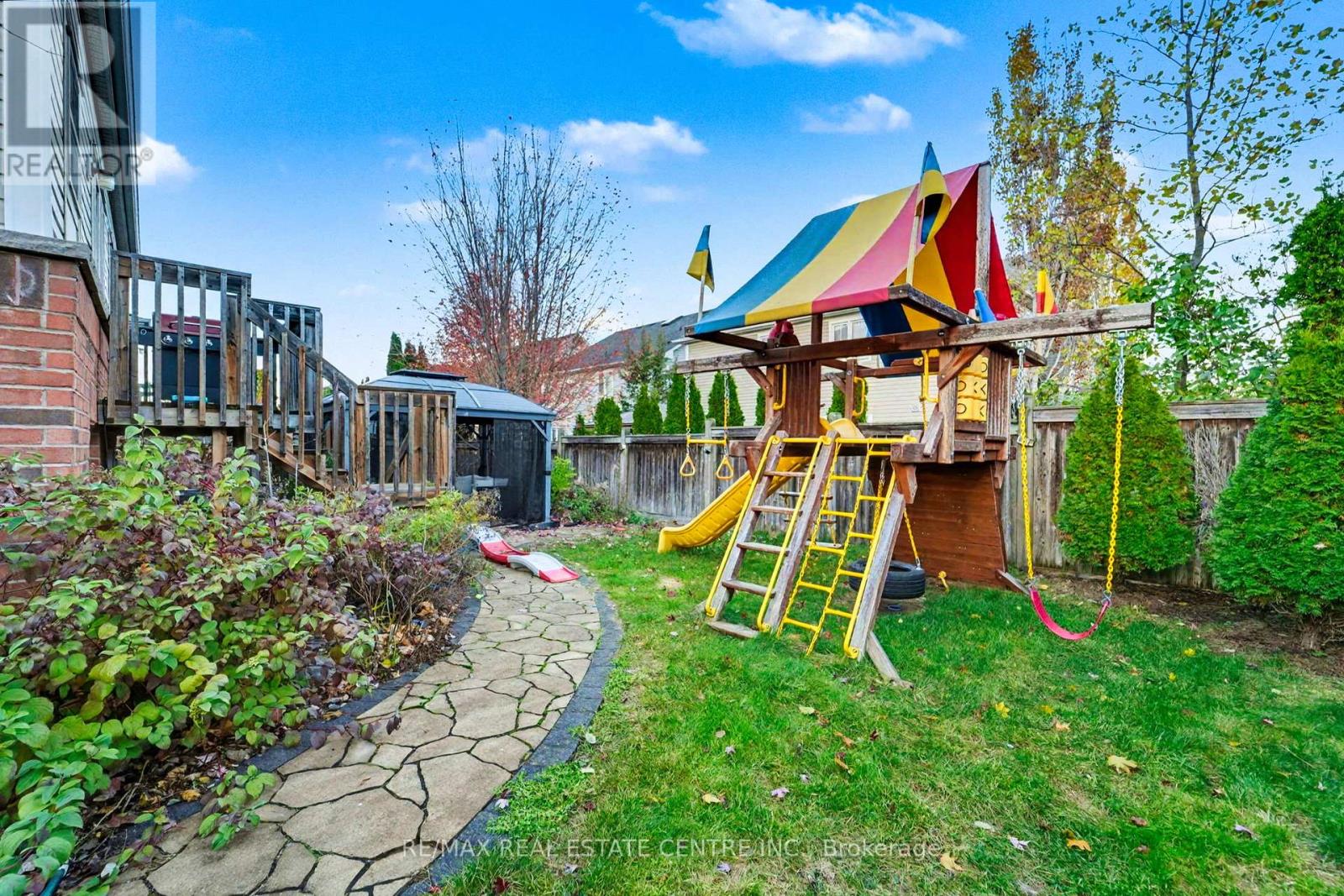 56 Vanguard Drive, Whitby, Ontario  L1M 2N8 - Photo 44 - E12543682