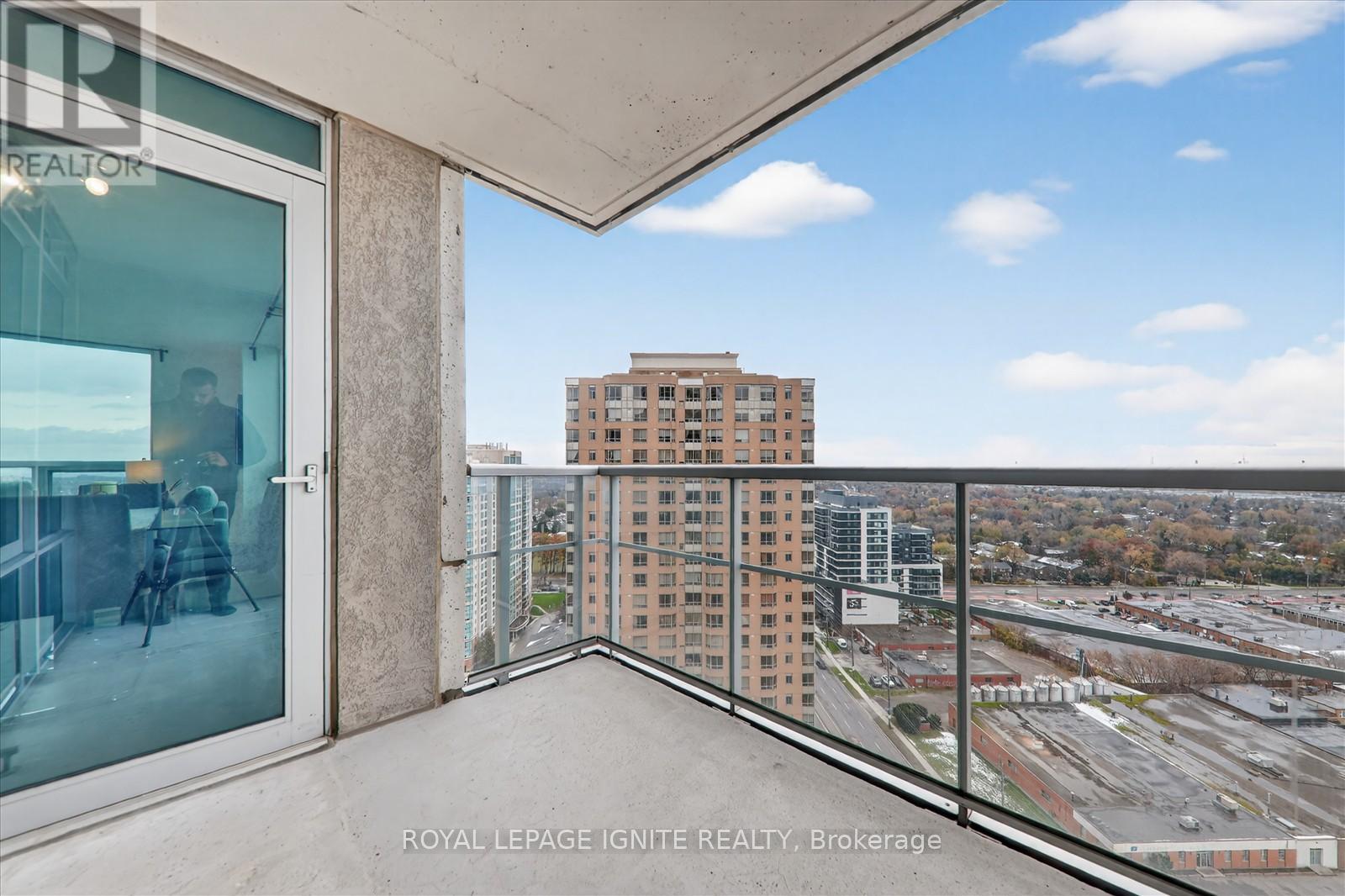 2213 - 83 Borough Drive, Toronto, Ontario  M1P 5E4 - Photo 9 - E12543708