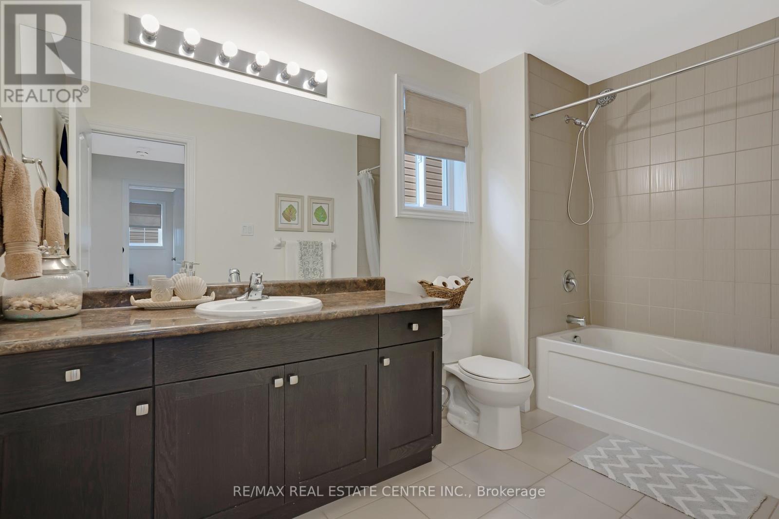 46 Stillwater Street, Kitchener, Ontario  N2A 0J1 - Photo 21 - X12542816