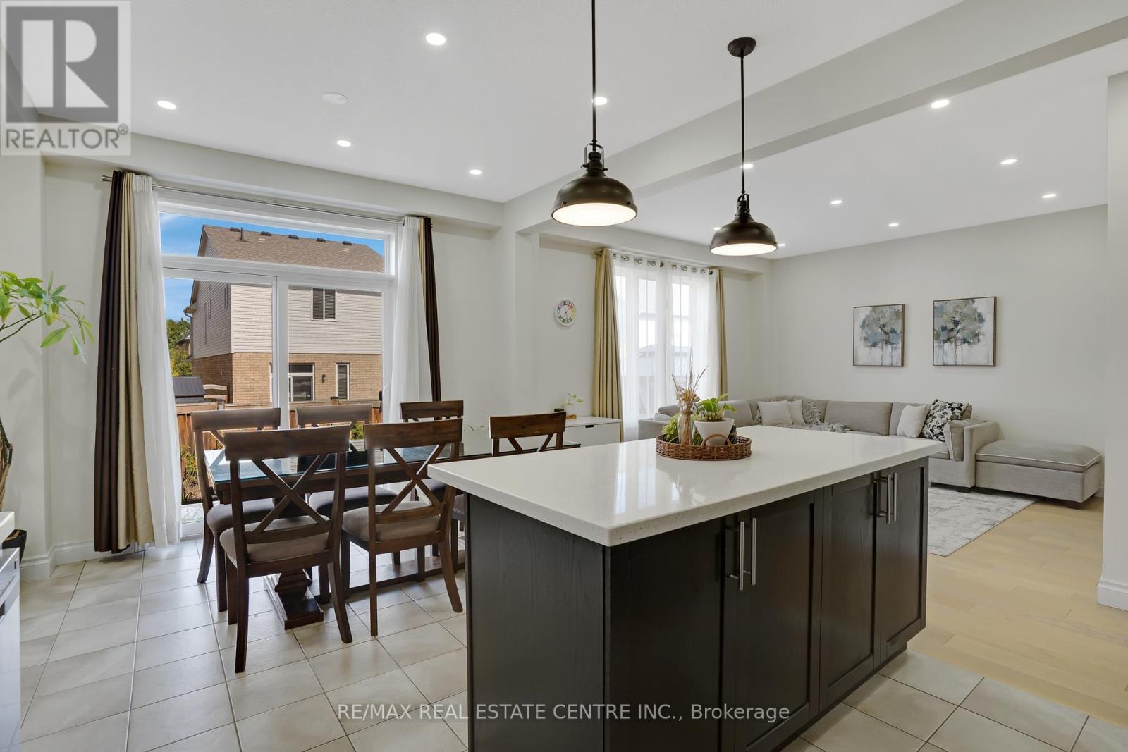 46 Stillwater Street, Kitchener, Ontario  N2A 0J1 - Photo 15 - X12542816