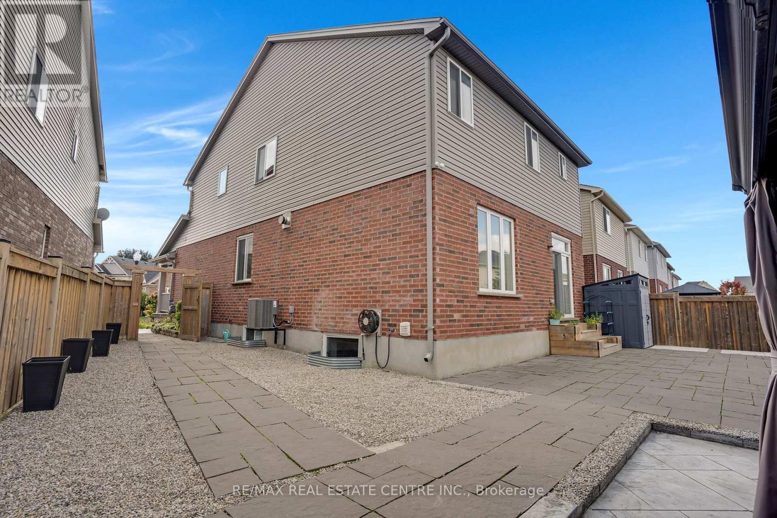 46 Stillwater Street, Kitchener, Ontario  N2A 0J1 - Photo 36 - X12542816