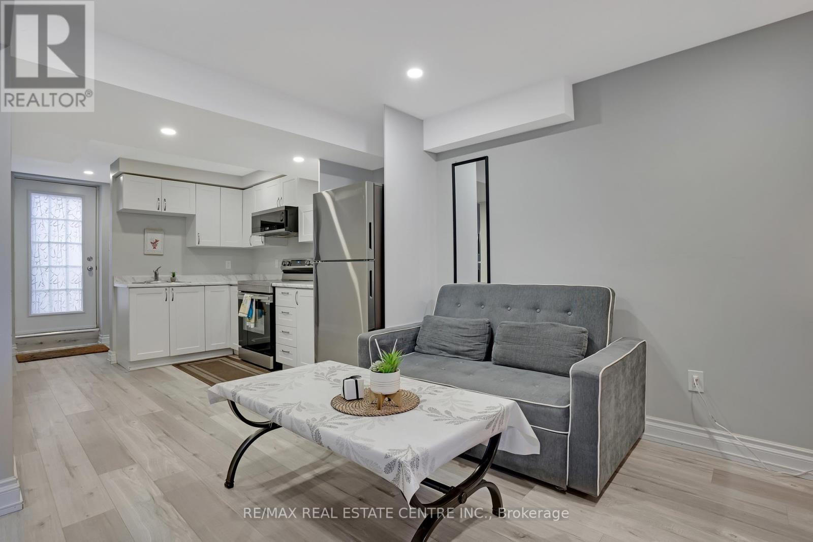 46 Stillwater Street, Kitchener, Ontario  N2A 0J1 - Photo 44 - X12542816