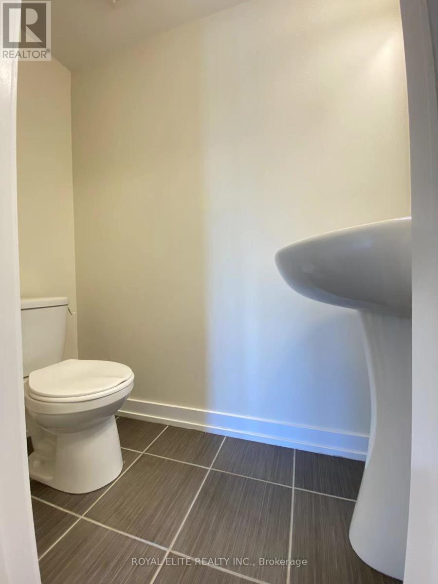 2317 - 20 Westmeath Lane, Markham, Ontario  L6B 0A8 - Photo 6 - N12543666