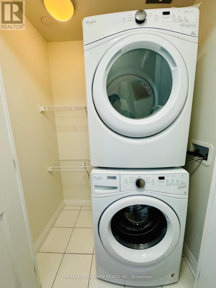 2002 - 5025 Four Springs Avenue, Mississauga, Ontario L5R 0G5 - Photo 13 - W12543678