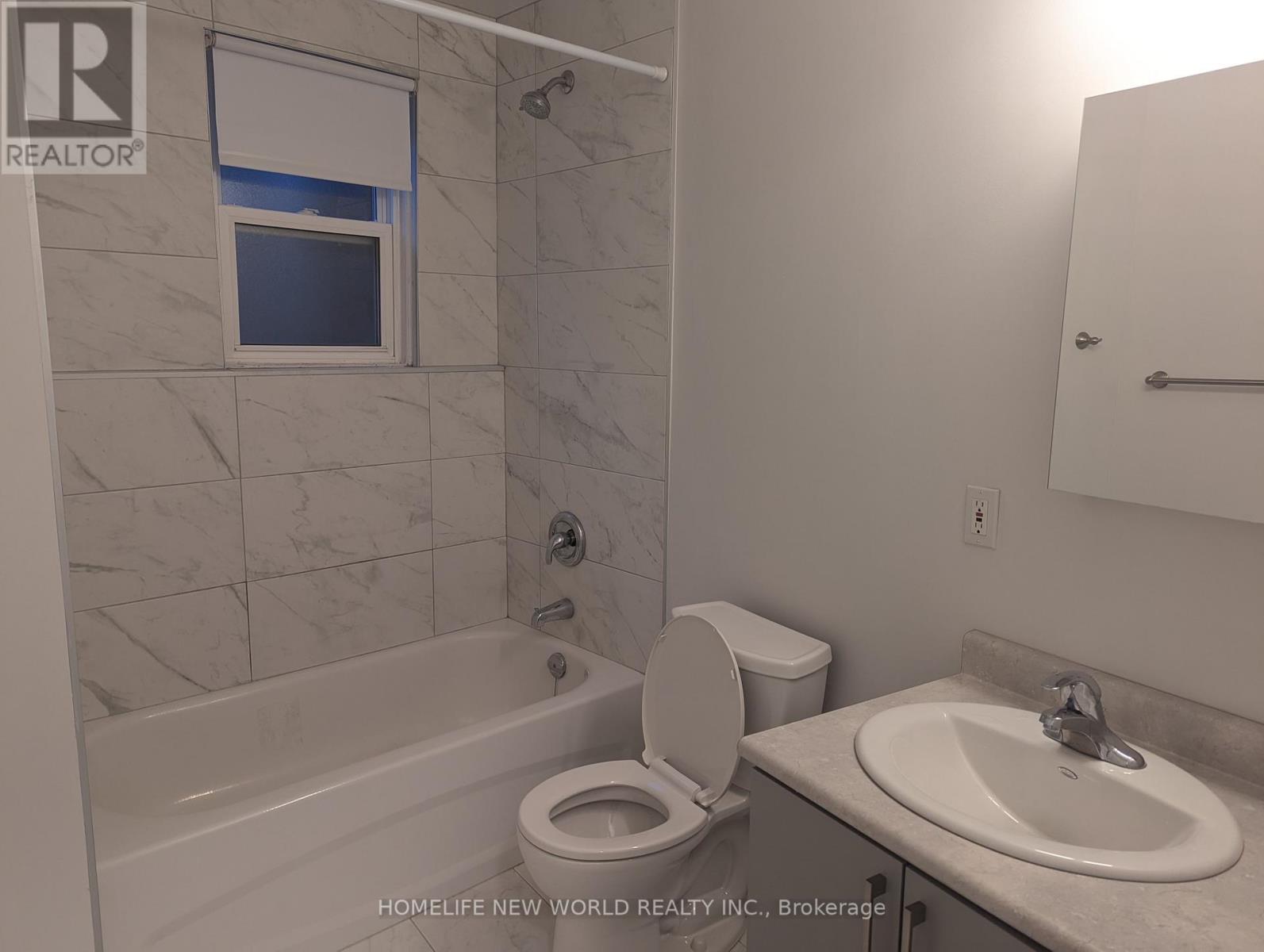 2b - 2218 Dundas Street W, Toronto, Ontario  M6R 1X3 - Photo 12 - W12543680