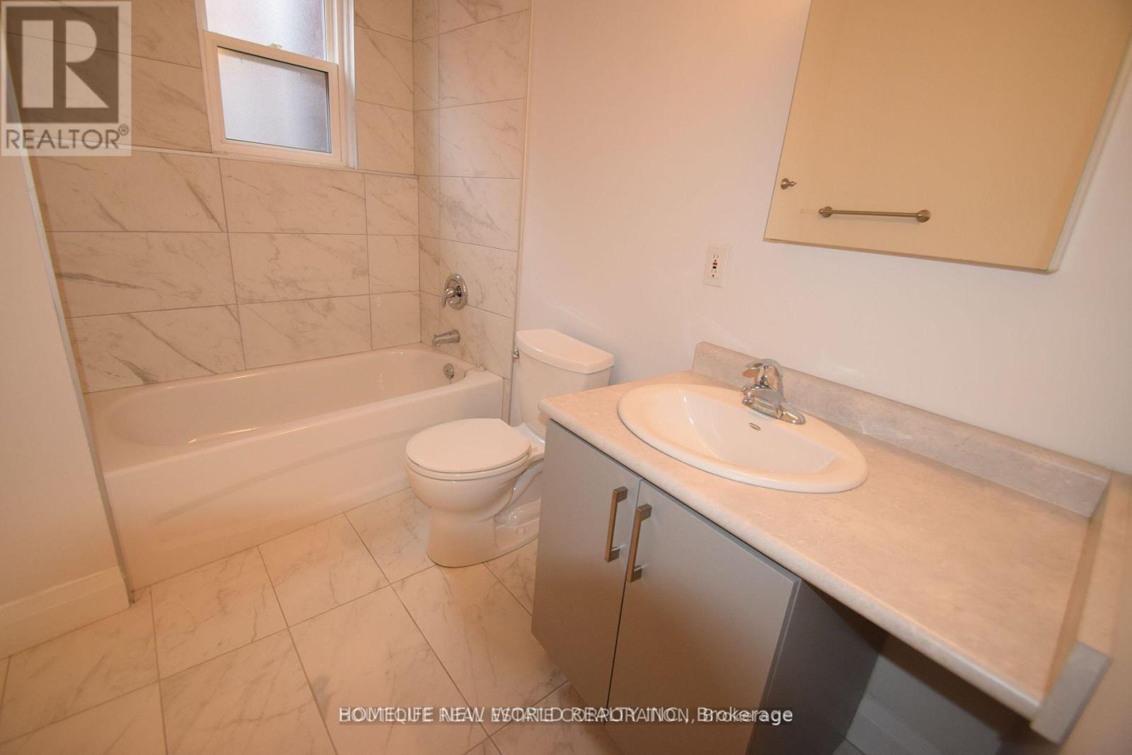 2b - 2218 Dundas Street W, Toronto, Ontario  M6R 1X3 - Photo 19 - W12543680