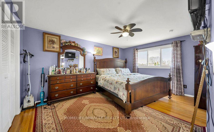 3337 Jolliffe Avenue, Mississauga, Ontario  L4T 1V6 - Photo 8 - W12543700