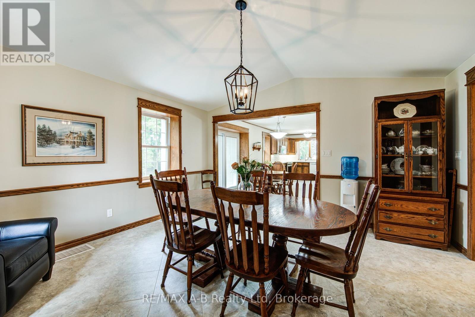 3498 Rd 109 Road, Perth East, Ontario  N0B 2R0 - Photo 18 - X12379974