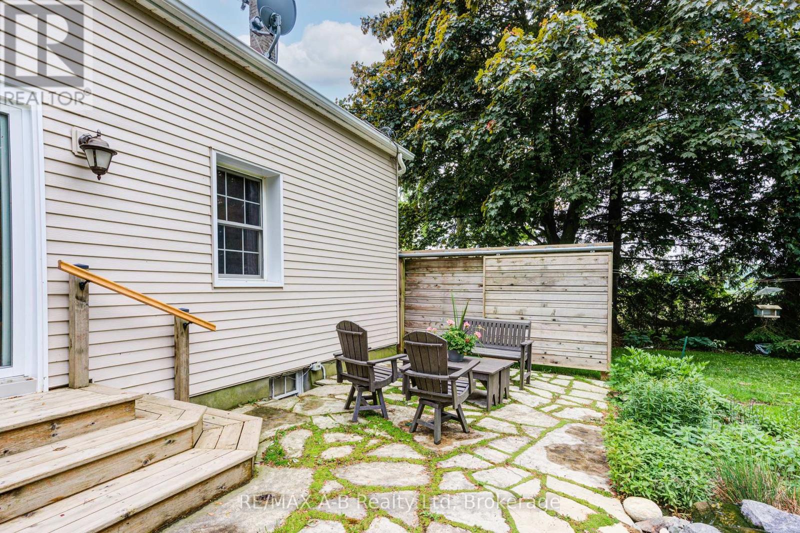 3498 Rd 109 Road, Perth East, Ontario  N0B 2R0 - Photo 9 - X12379974