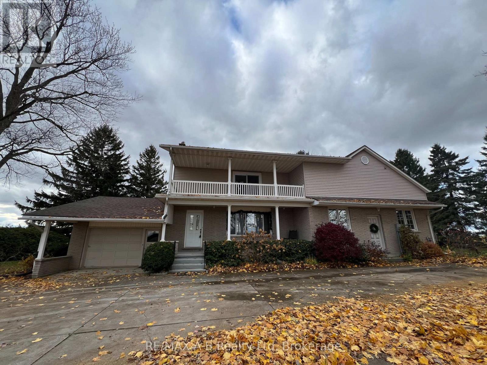 3498 Rd 109 Road, Perth East, Ontario  N0B 2R0 - Photo 5 - X12379974