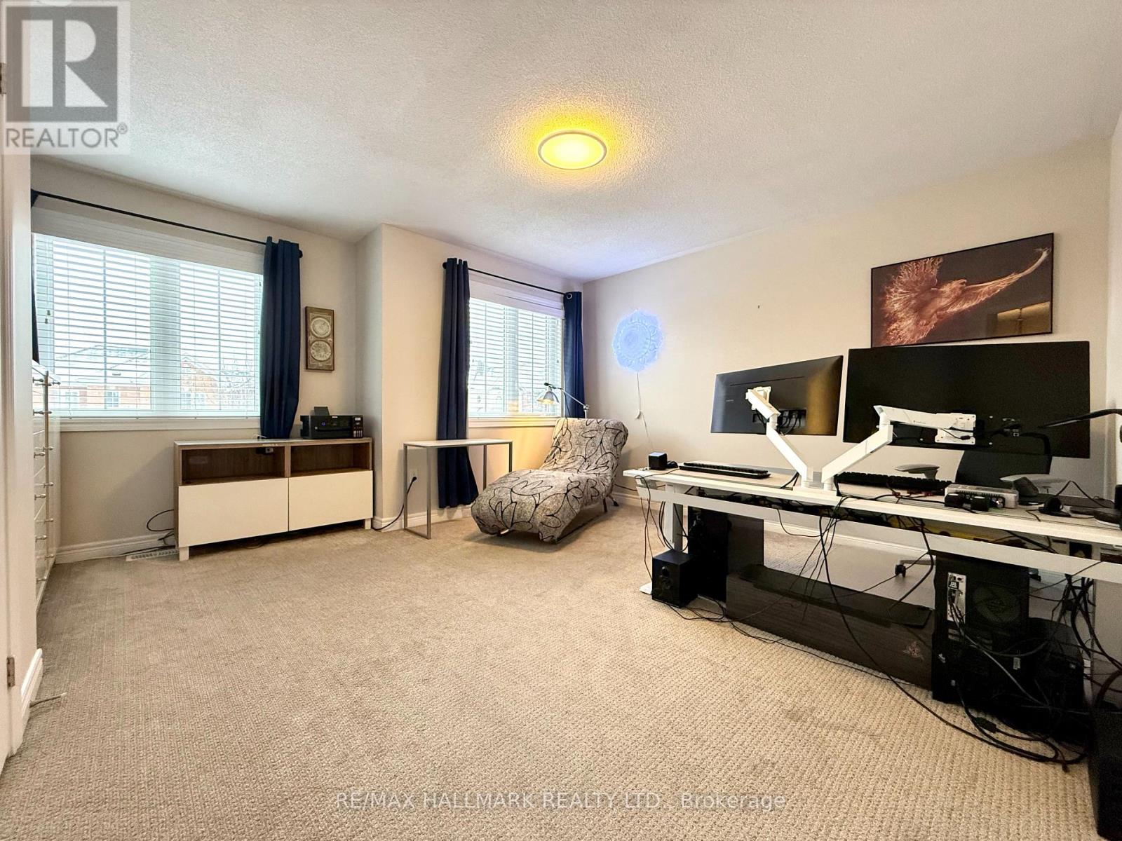 242 Karl Rose Trail, Newmarket, Ontario  L3X 3J2 - Photo 23 - N12542264