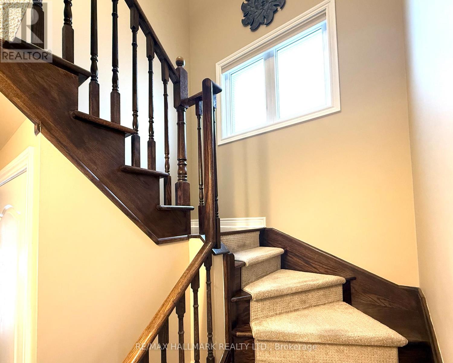 242 Karl Rose Trail, Newmarket, Ontario  L3X 3J2 - Photo 19 - N12542264