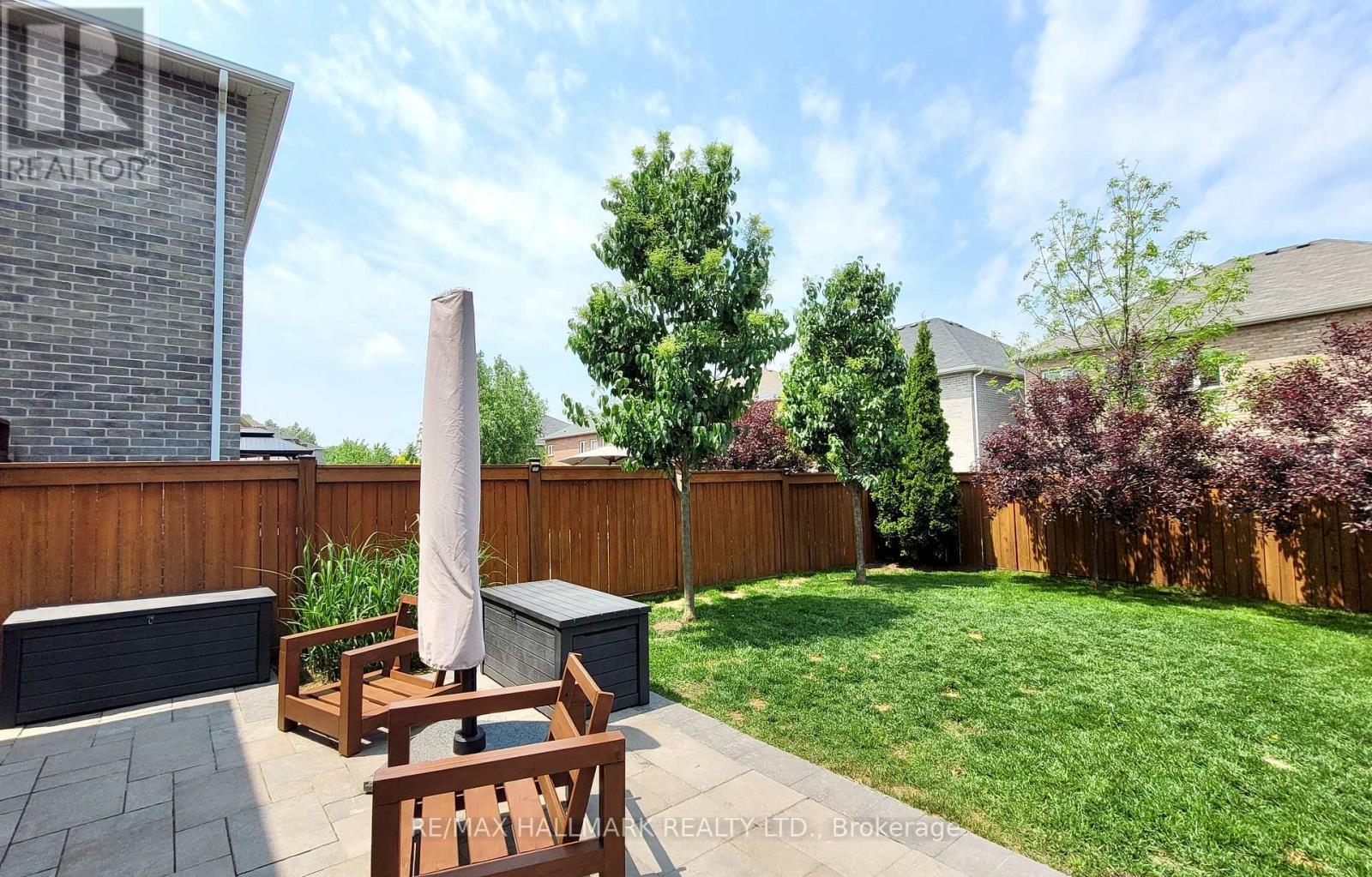 242 Karl Rose Trail, Newmarket, Ontario  L3X 3J2 - Photo 48 - N12542264