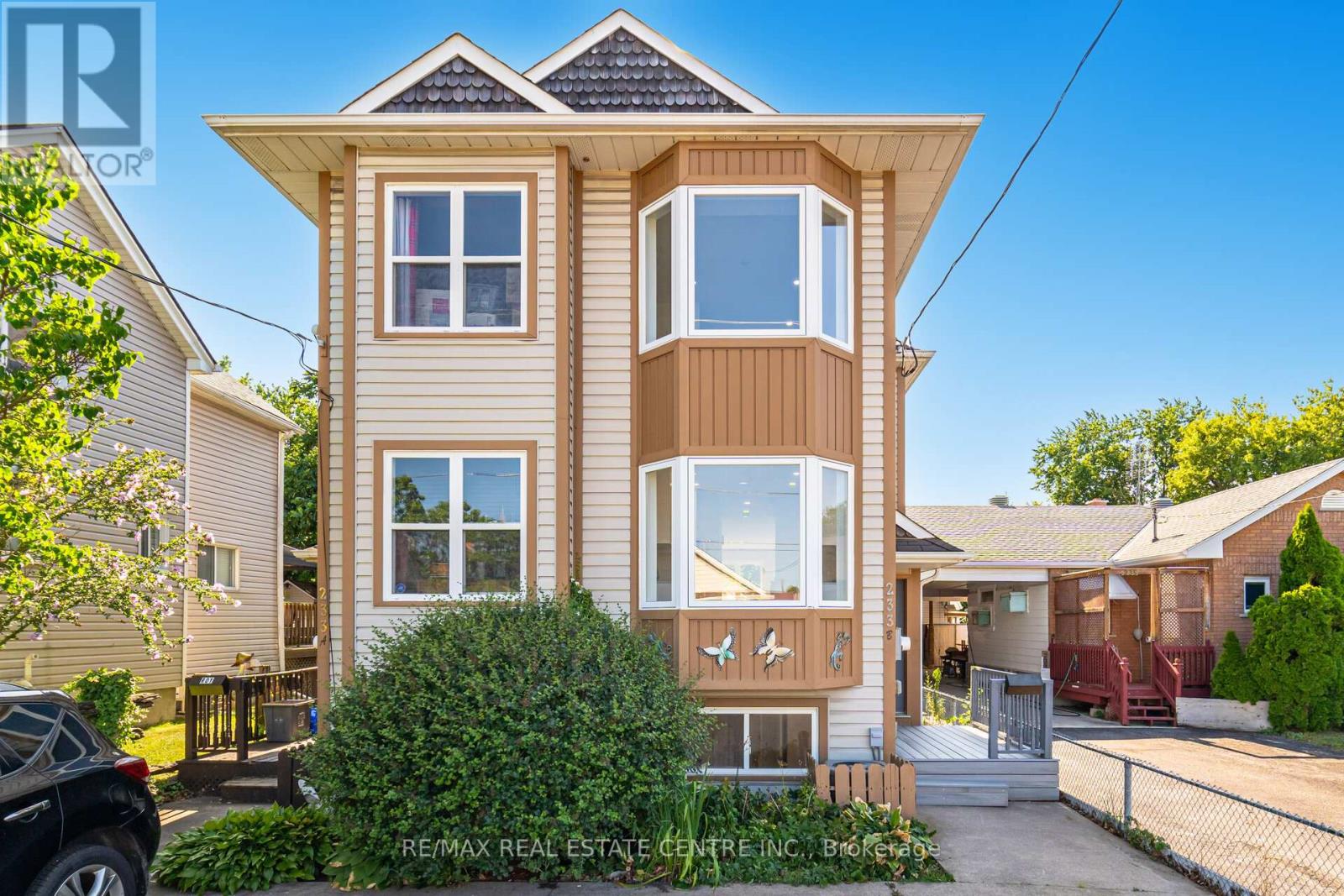 233B VINE STREET, St. Catharines, Ontario