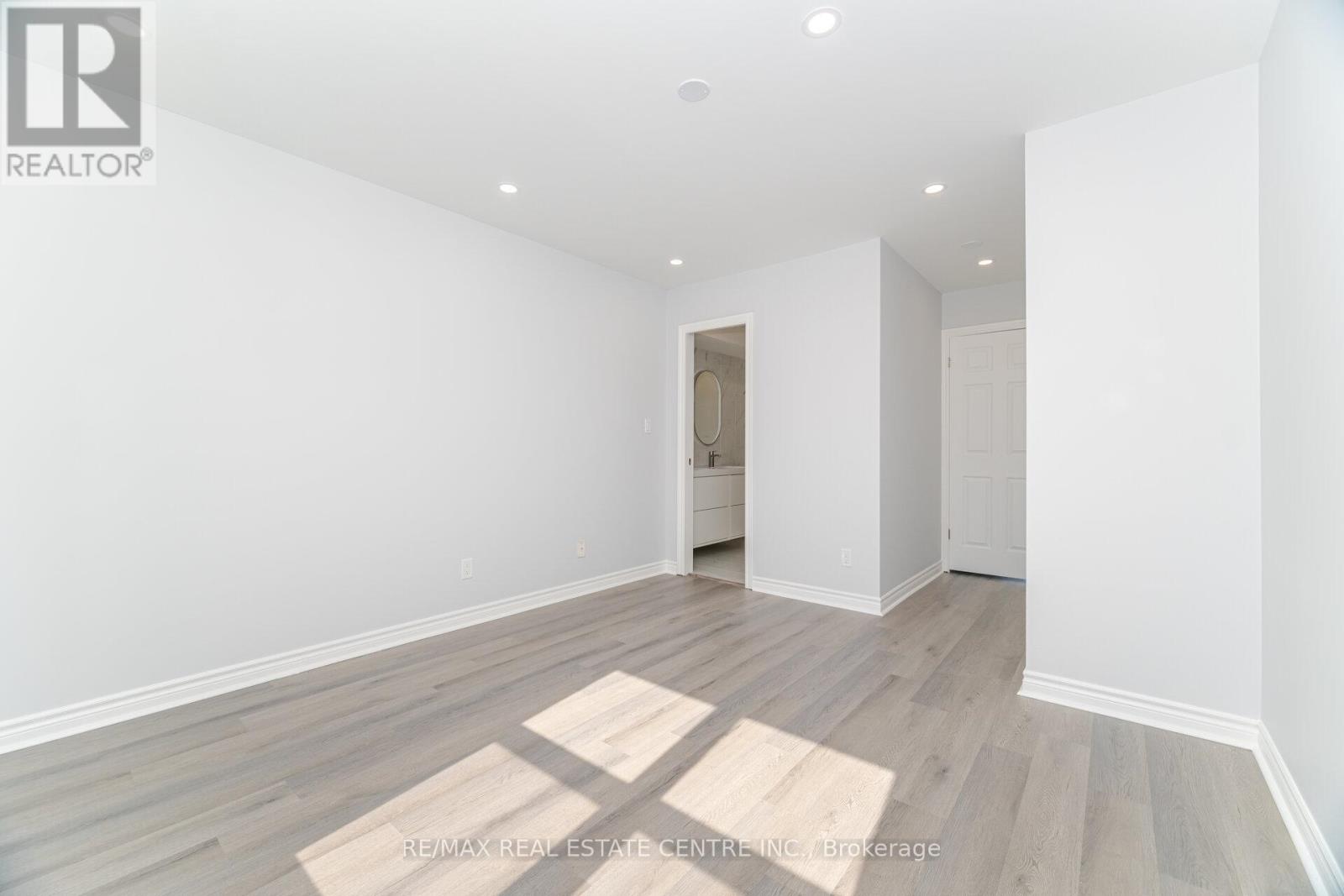 233b Vine Street, St. Catharines, Ontario  L2M 4S9 - Photo 21 - X12543650