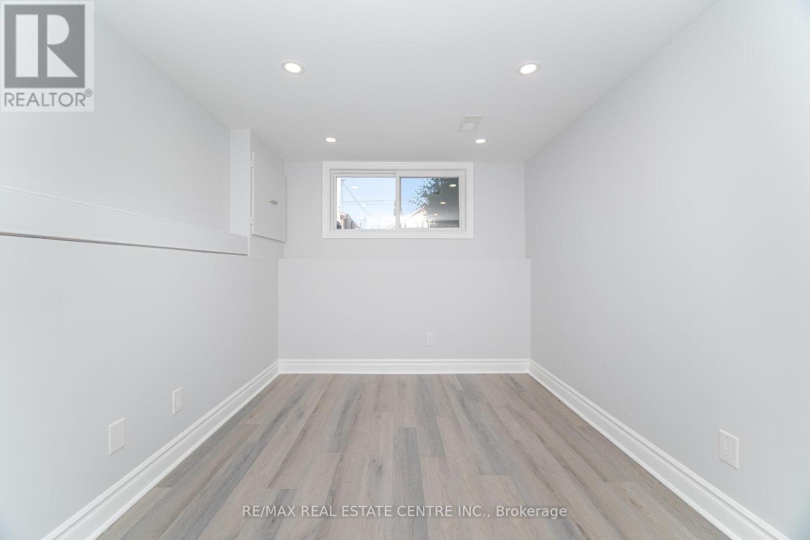 233b Vine Street, St. Catharines, Ontario  L2M 4S9 - Photo 31 - X12543650