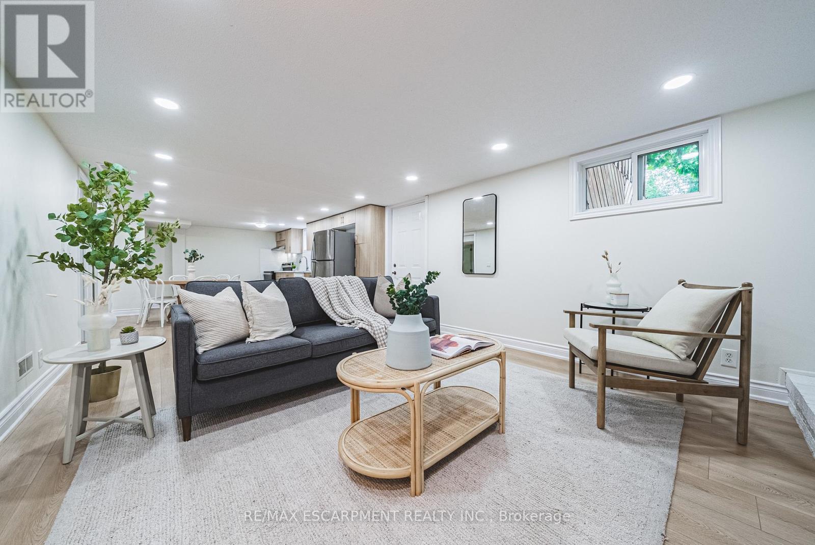 131 Welbourn Drive, Hamilton, Ontario L9A 3N5 - Photo 28 - X12543654