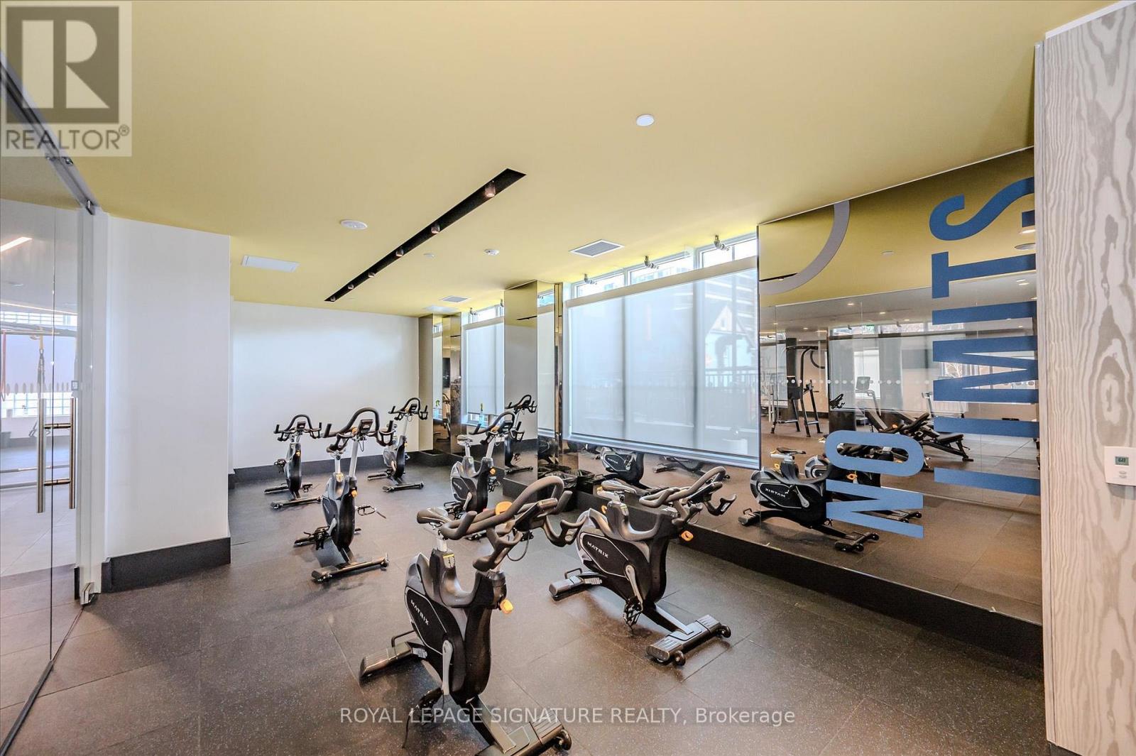 433 - 55 Duke Street W, Kitchener, Ontario N2H 0C9 - Photo 24 - X12543698