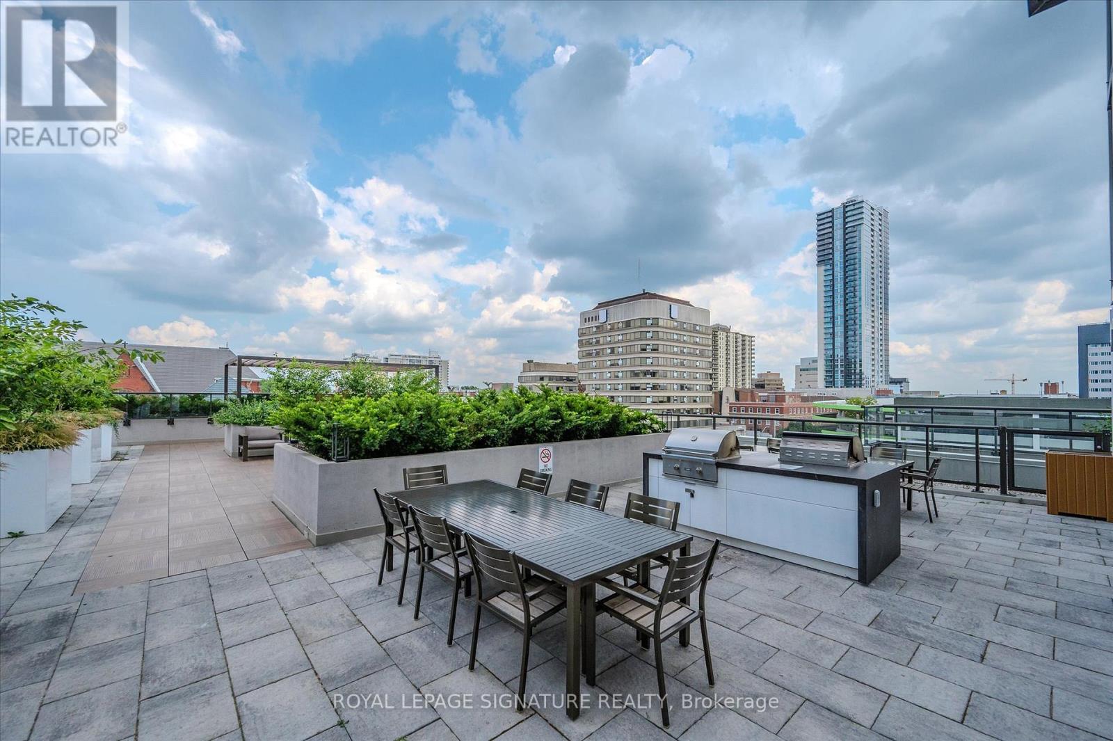 433 - 55 Duke Street W, Kitchener, Ontario N2H 0C9 - Photo 31 - X12543698