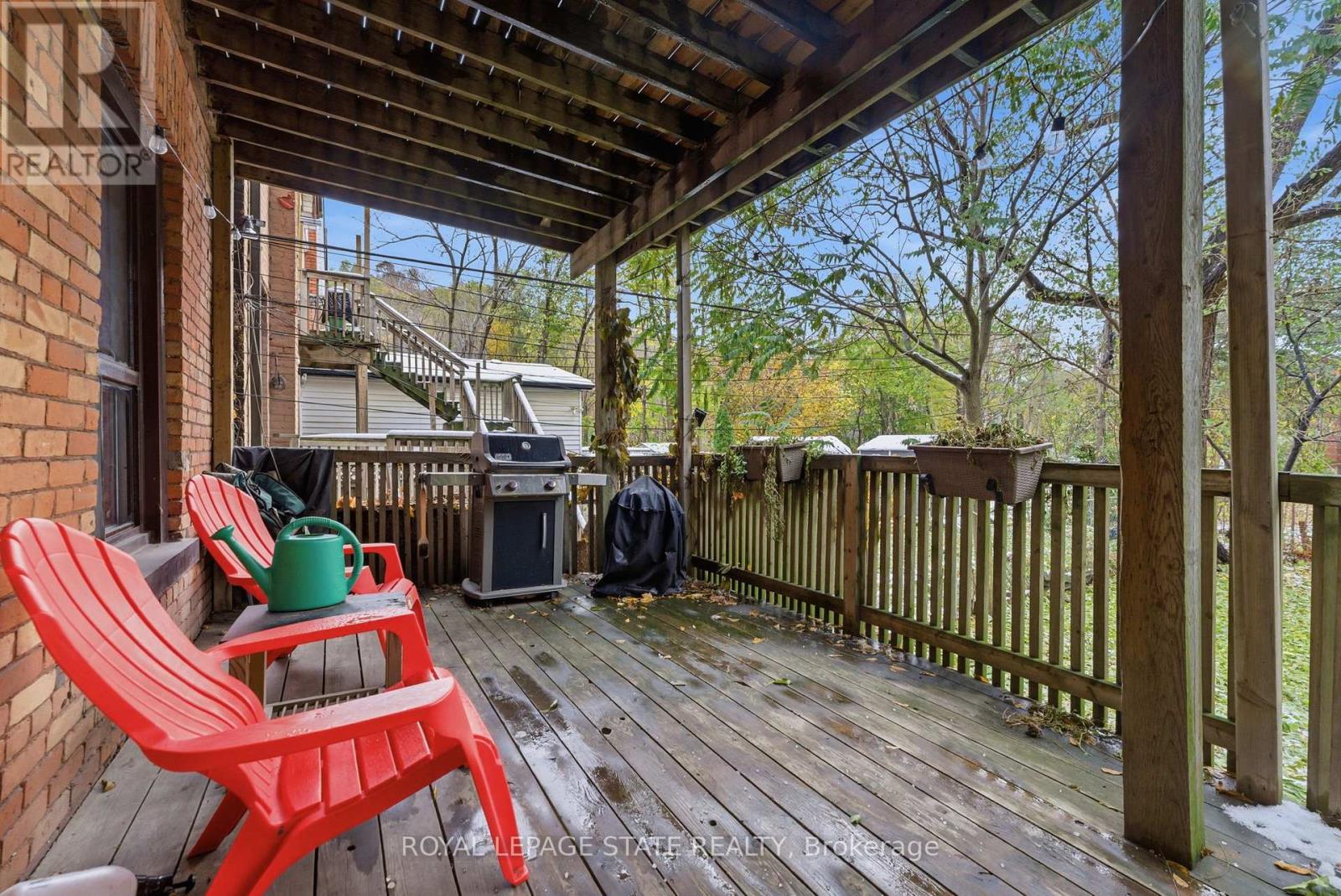 180 Emerald Street S, Hamilton, Ontario  L8N 2V7 - Photo 2 - X12543704