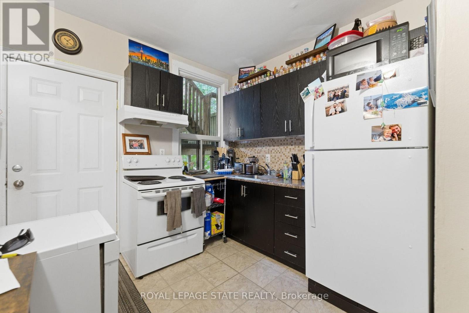 180 Emerald Street S, Hamilton, Ontario  L8N 2V7 - Photo 8 - X12543704