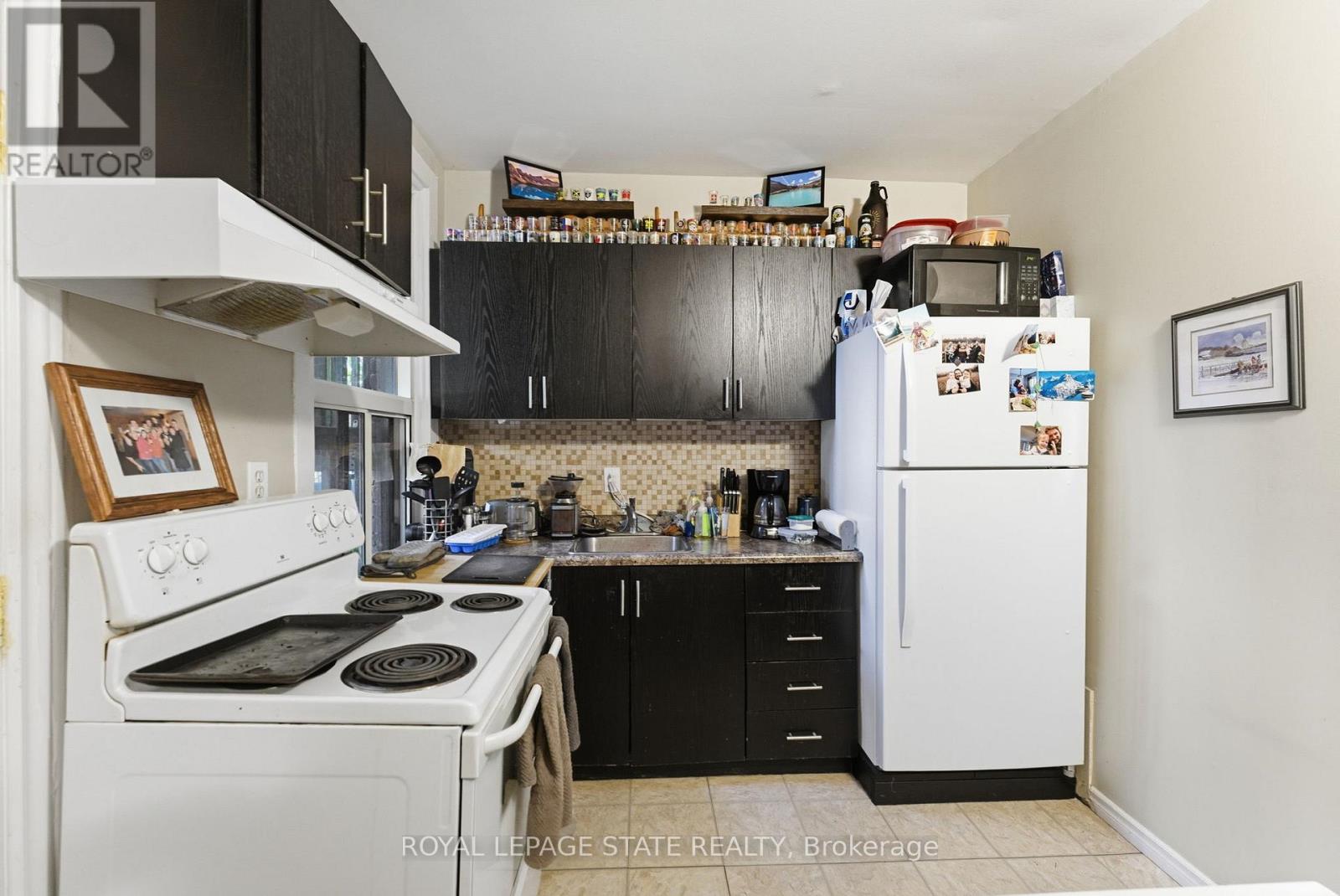 180 Emerald Street S, Hamilton, Ontario  L8N 2V7 - Photo 9 - X12543704