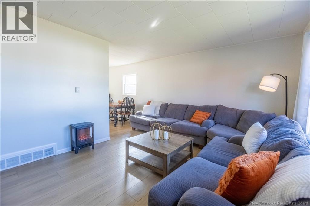 4-4a Jones Avenue, Sackville, New Brunswick  E4L 3Y6 - Photo 9 - NB128583