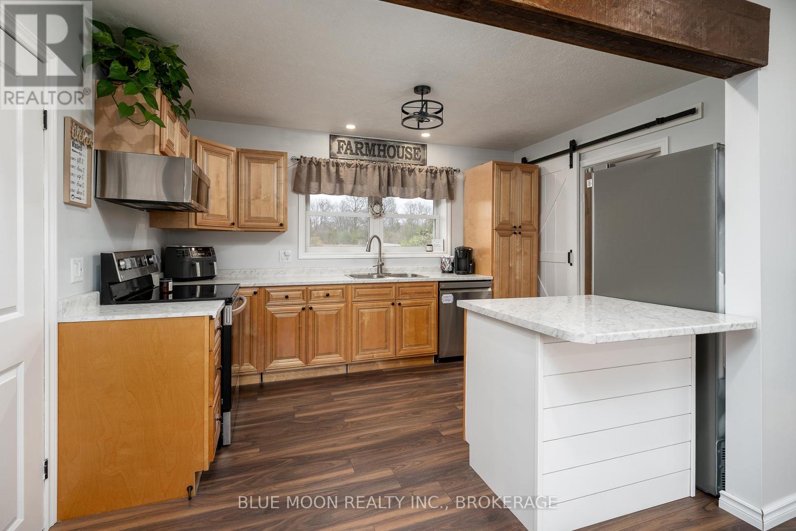 601 Millhaven Road, Loyalist, Ontario  K0H 2H0 - Photo 10 - X12520684