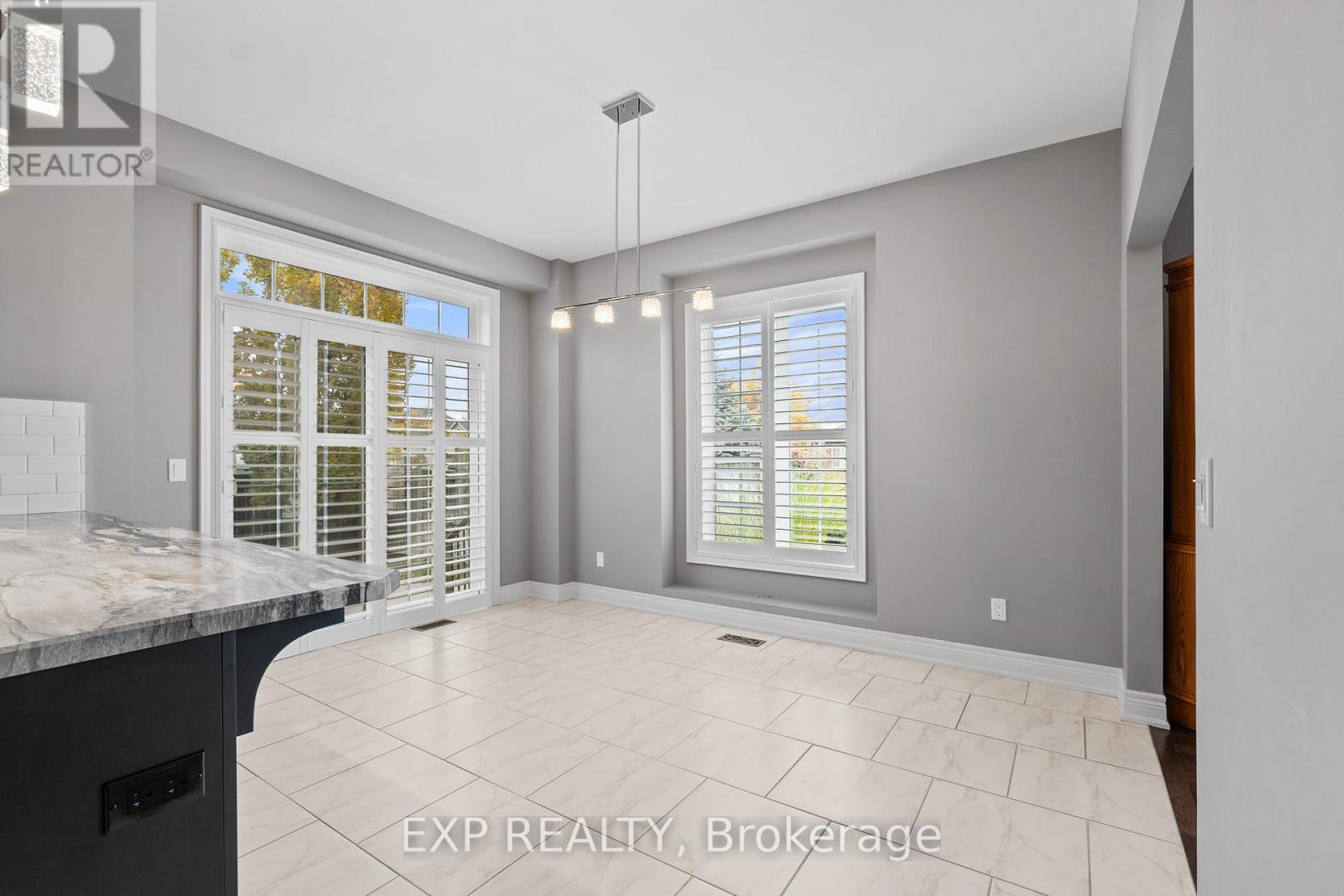 407 Barrington Court, Fort Erie, Ontario L0S 1N0 - Photo 16 - X12540354