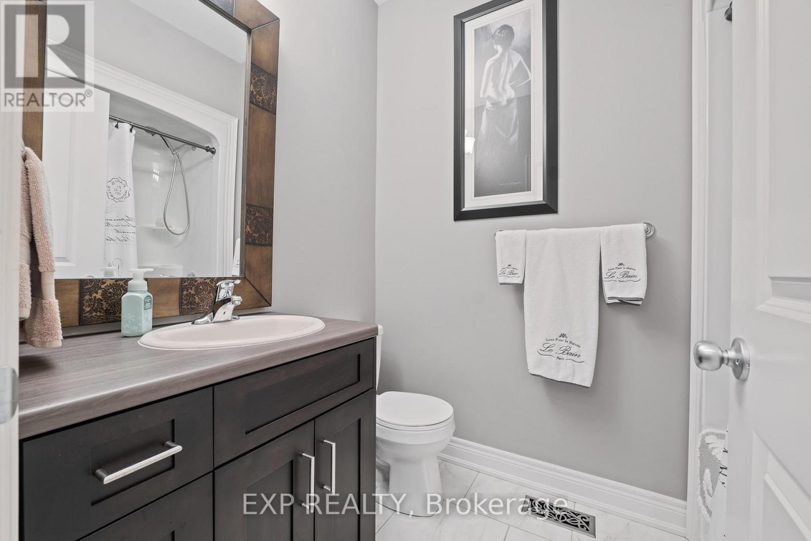 407 Barrington Court, Fort Erie, Ontario L0S 1N0 - Photo 21 - X12540354