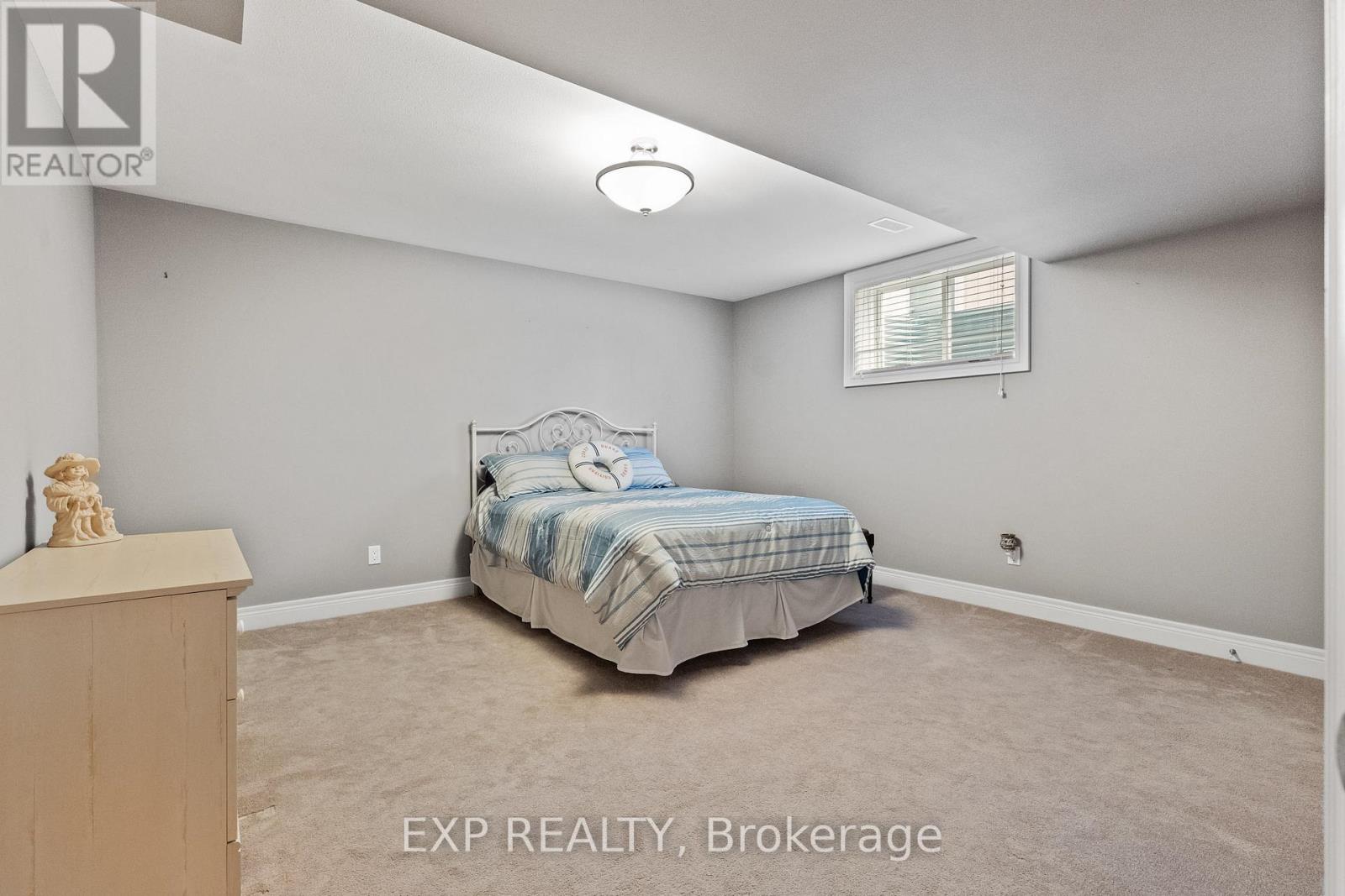 407 Barrington Court, Fort Erie, Ontario L0S 1N0 - Photo 29 - X12540354