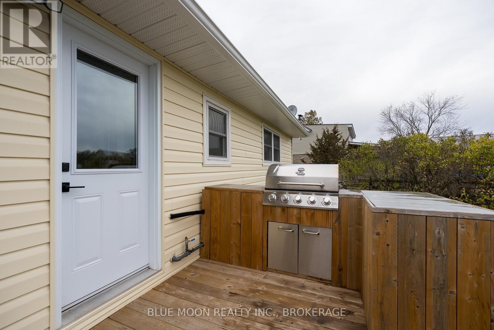 601 Millhaven Road, Loyalist, Ontario  K0H 2H0 - Photo 31 - X12520684