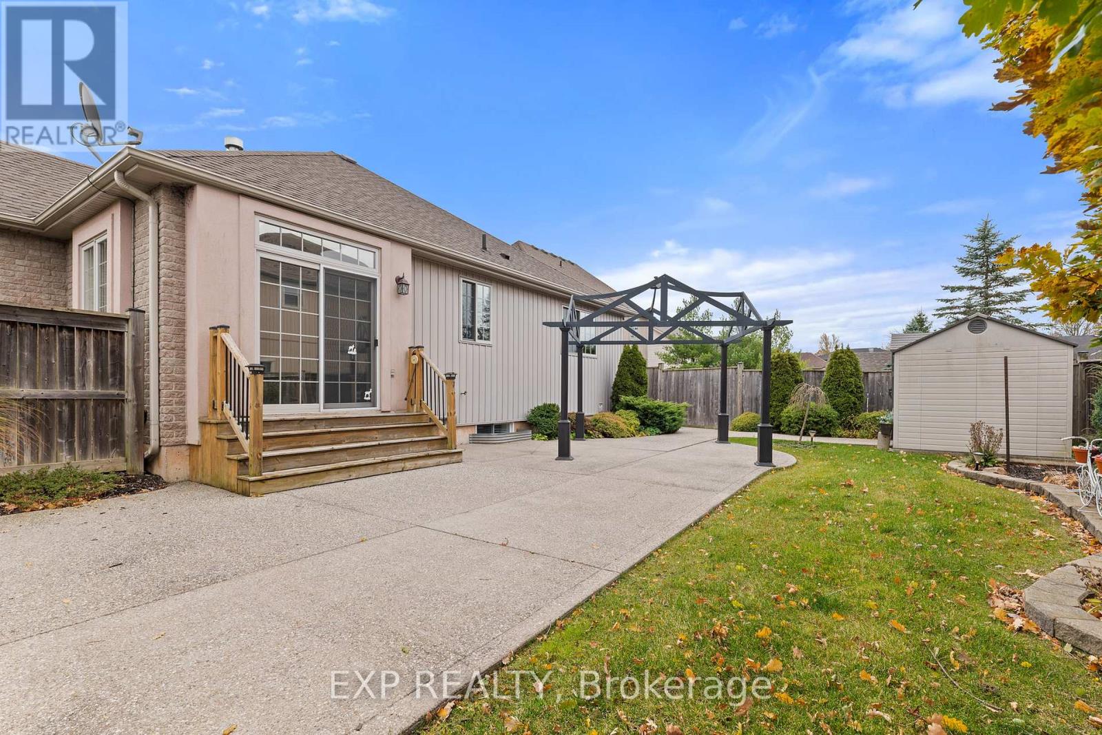407 Barrington Court, Fort Erie, Ontario L0S 1N0 - Photo 35 - X12540354