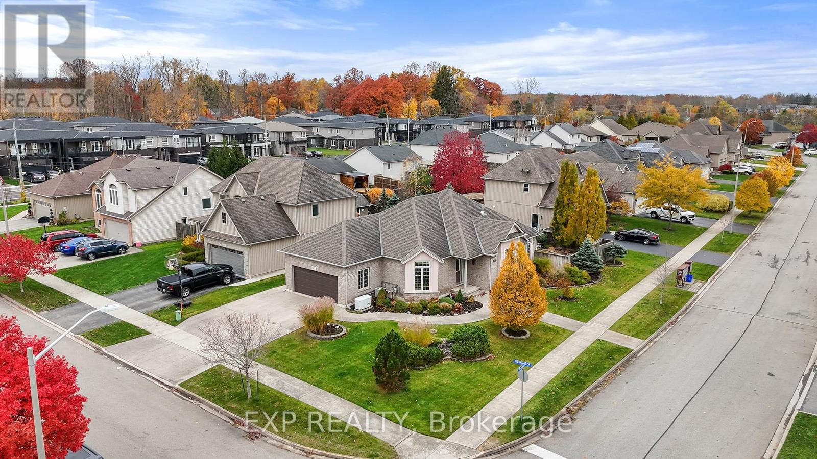 407 Barrington Court, Fort Erie, Ontario L0S 1N0 - Photo 38 - X12540354