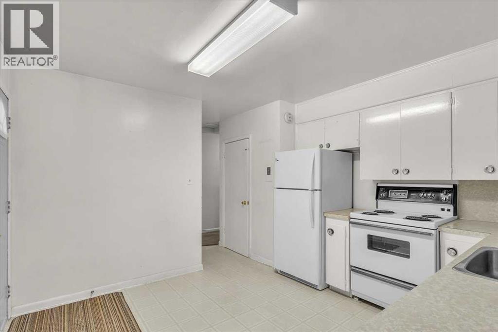 2619 37 Street Sw, Calgary, Alberta  T3E 3B2 - Photo 14 - A2241038