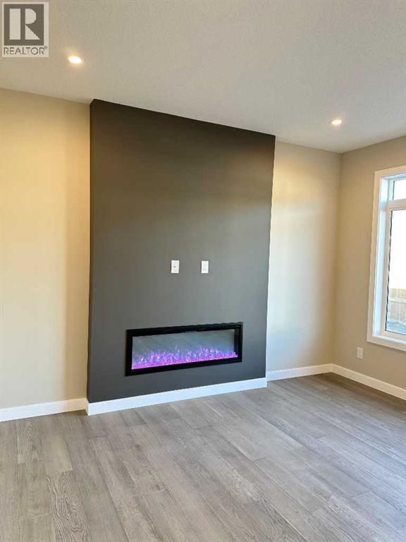 269 Waterford Way, Chestermere, Alberta  T1X 2Z9 - Photo 6 - A2267552