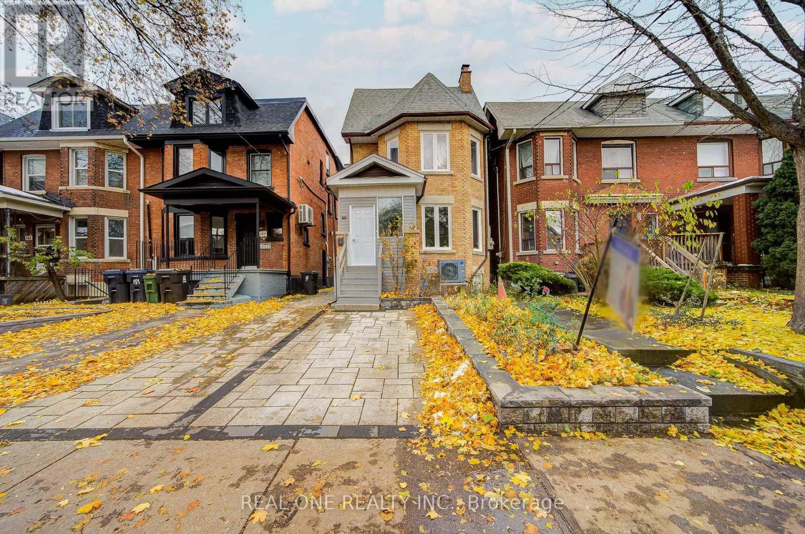 157 GLENHOLME AVENUE, Toronto, Ontario