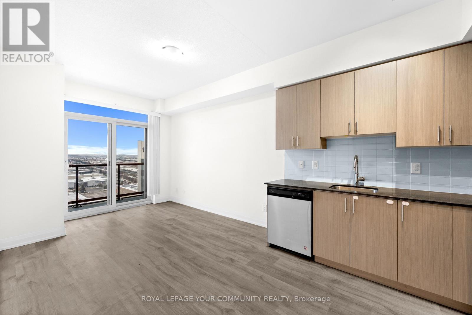 1609 - 3700 Highway 7 Road, Vaughan, Ontario  L4L 0G8 - Photo 13 - N12536050