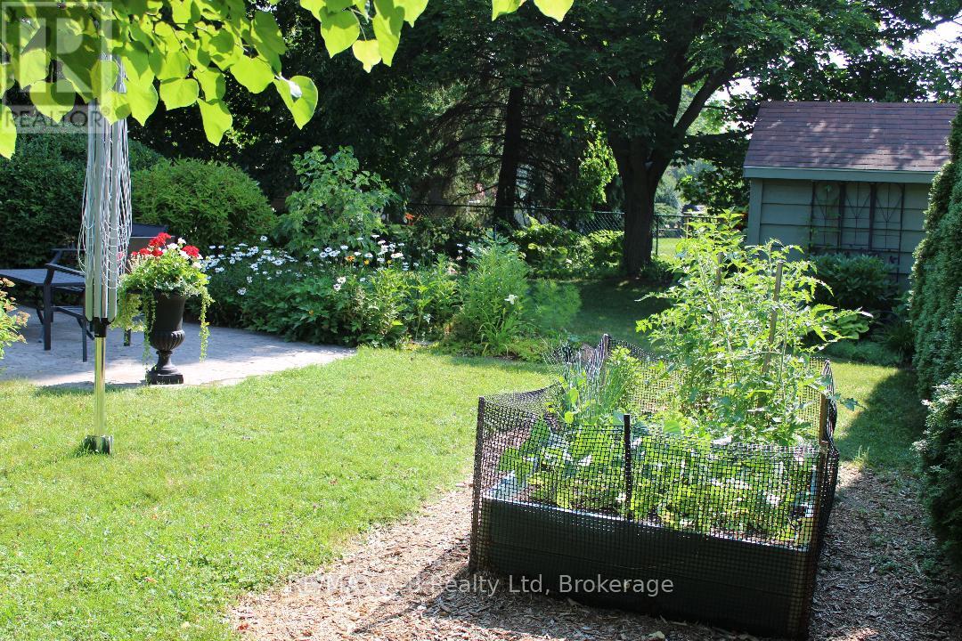 80 Queen Street, East Zorra-Tavistock, Ontario  N0B 2R0 - Photo 32 - X12373567