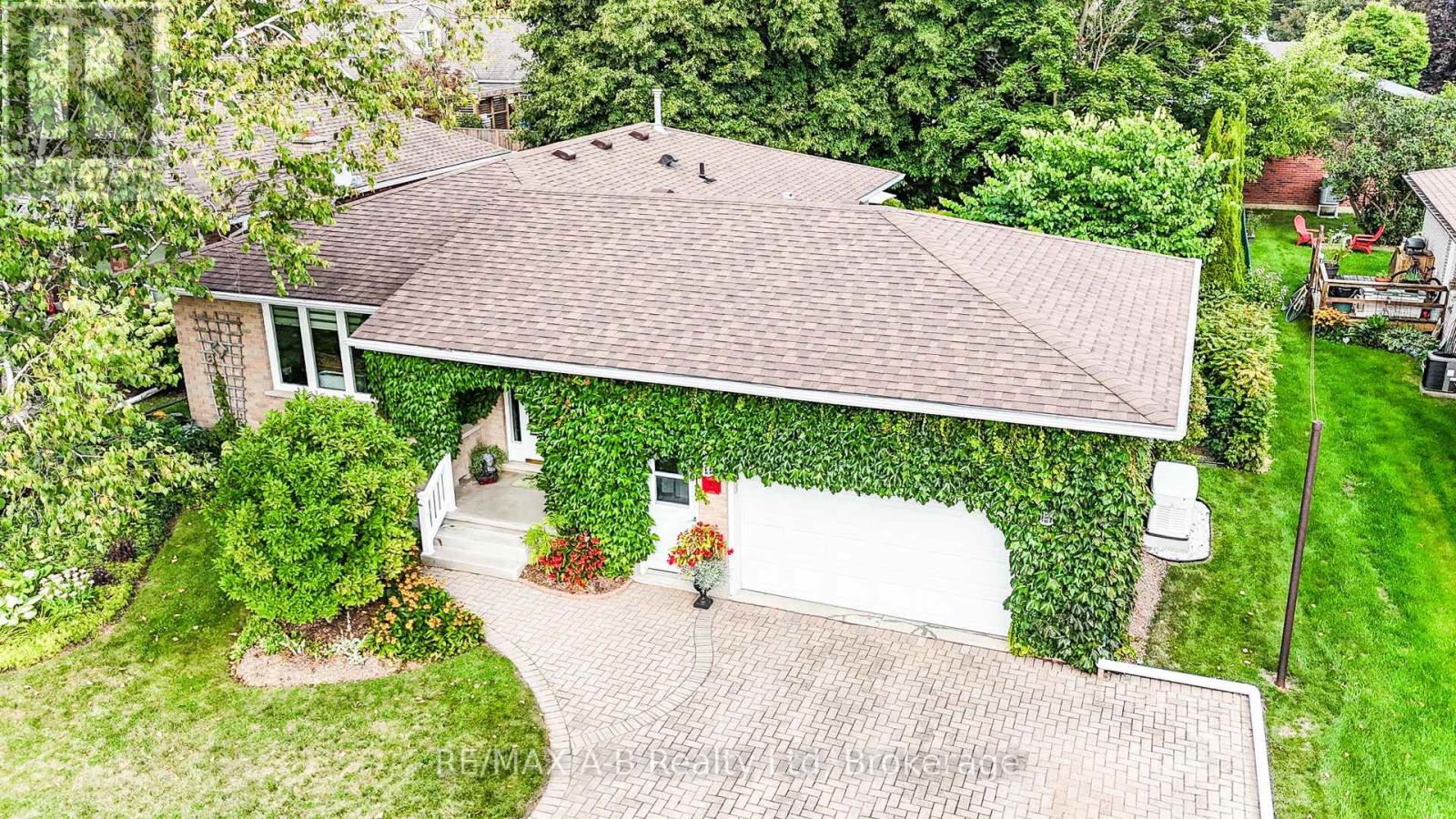 80 Queen Street, East Zorra-Tavistock, Ontario  N0B 2R0 - Photo 36 - X12373567