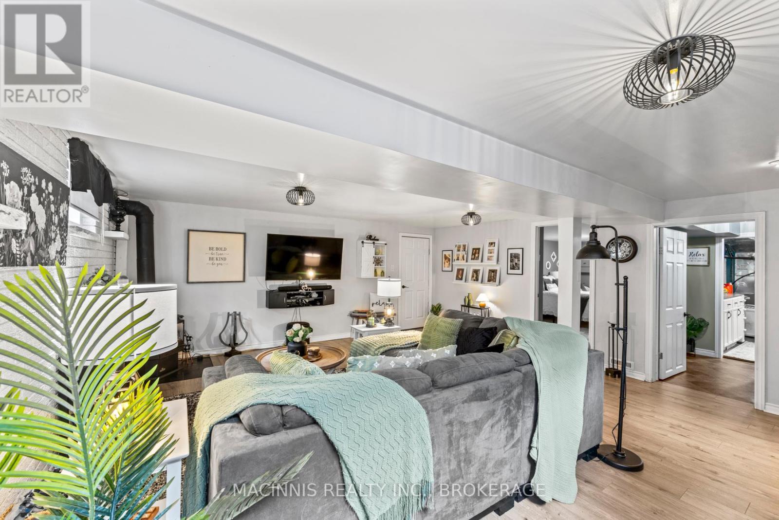 6196 Lakeview Drive, Frontenac, Ontario K0H 2W0 - Photo 32 - X12543752