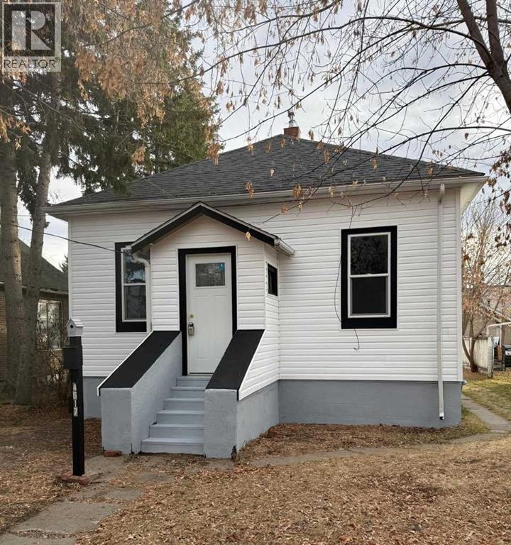 4617 46 Street, Red Deer, Alberta  T4N 1M7 - Photo 1 - A2270279