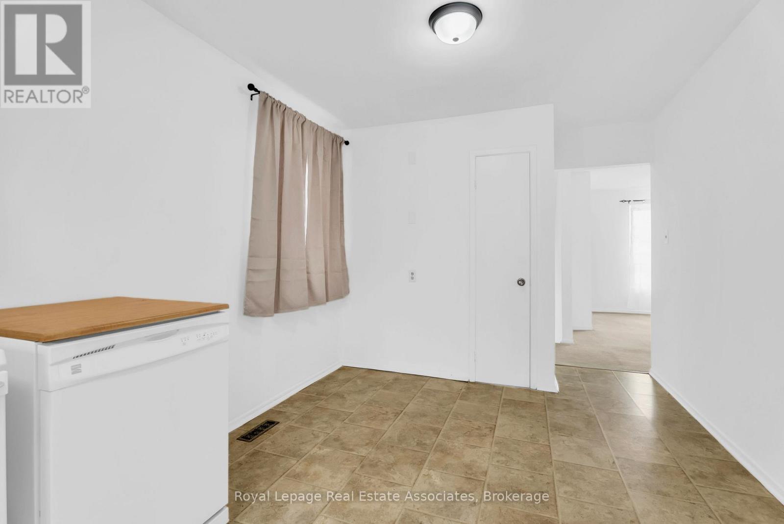 97 Bruce Beer Drive, Brampton, Ontario  L6V 2Z7 - Photo 19 - W12541662